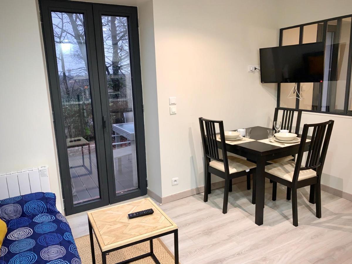 Jouy La Longere, Proche Hec, Versailles, Parking Prive Gratuit Exterior foto