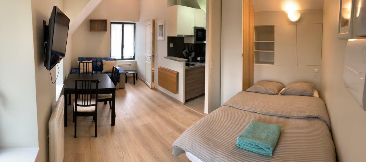 Jouy La Longere, Proche Hec, Versailles, Parking Prive Gratuit Exterior foto